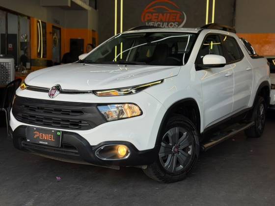 FIAT TORO 1.8 16V EVO FLEX FREEDOM AT6 FIAT TORO 1.8 16V EVO FLEX FREEDOM AT6